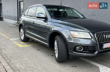Внедорожник / Кроссовер Audi Q5 2016 в 
