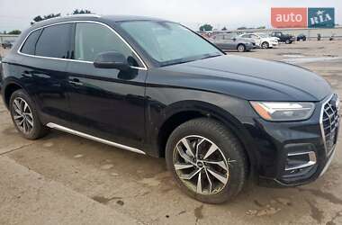Внедорожник / Кроссовер Audi Q5 2021 в 