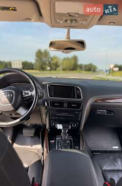 Внедорожник / Кроссовер Audi Q5 2011 в 