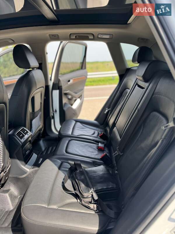 Внедорожник / Кроссовер Audi Q5 2011 в Золотоноше