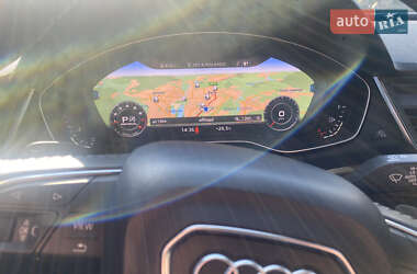 Внедорожник / Кроссовер Audi Q5 2017 в 