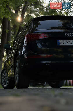 Внедорожник / Кроссовер Audi Q5 2011 в 