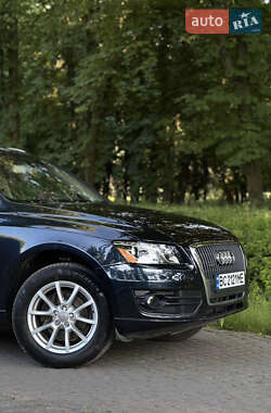 Внедорожник / Кроссовер Audi Q5 2011 в 