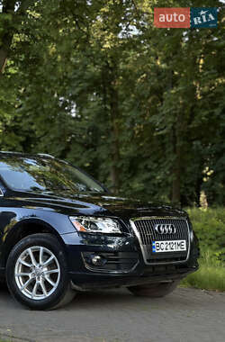 Внедорожник / Кроссовер Audi Q5 2011 в 