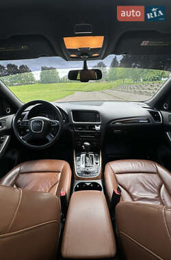 Внедорожник / Кроссовер Audi Q5 2011 в 