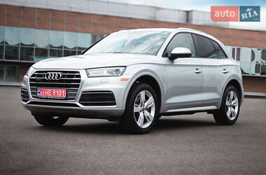Позашляховик / Кросовер Audi Q5 2018 в Києві