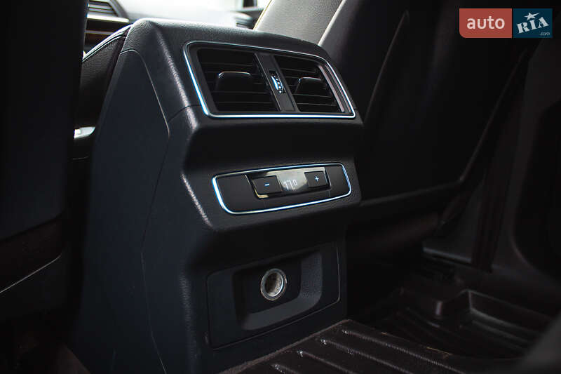 Внедорожник / Кроссовер Audi Q5 2018 в Киеве