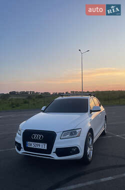 Внедорожник / Кроссовер Audi Q5 2016 в Ровно