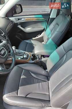 Внедорожник / Кроссовер Audi Q5 2017 в 