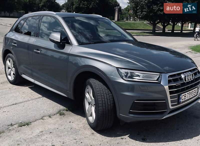 Внедорожник / Кроссовер Audi Q5 2017 в Пирятине