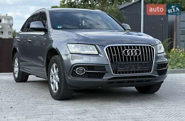 Внедорожник / Кроссовер Audi Q5 2015 в 