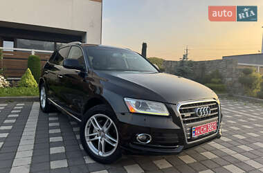 Внедорожник / Кроссовер Audi Q5 2015 в 
