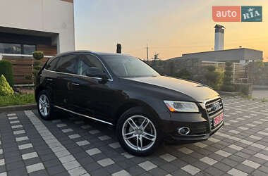 Внедорожник / Кроссовер Audi Q5 2015 в 