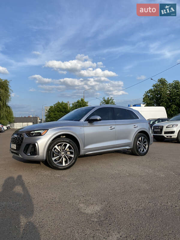 Внедорожник / Кроссовер Audi Q5 2022 в Тернополе