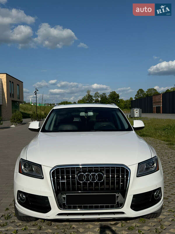 Внедорожник / Кроссовер Audi Q5 2013 в 