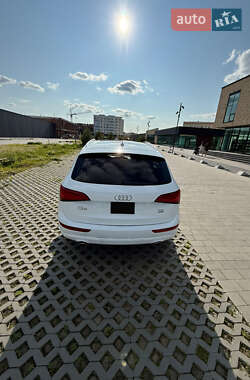 Внедорожник / Кроссовер Audi Q5 2013 в 