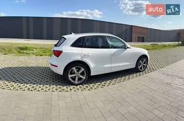 Внедорожник / Кроссовер Audi Q5 2013 в 