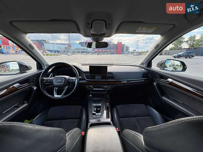 Внедорожник / Кроссовер Audi Q5 2017 в Киеве фото 8 Внедорожник / Кроссовер Audi Q5 2017 в Киеве