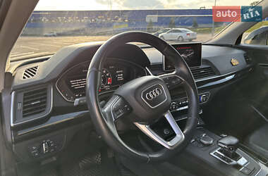 Внедорожник / Кроссовер Audi Q5 2019 в 