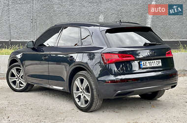 Внедорожник / Кроссовер Audi Q5 2019 в 