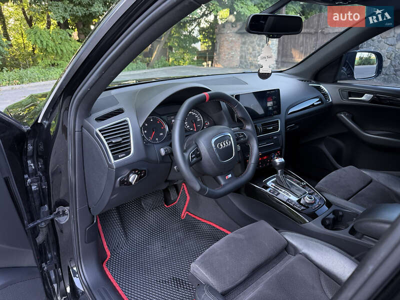 Позашляховик / Кросовер Audi Q5 2009 в Вінниці