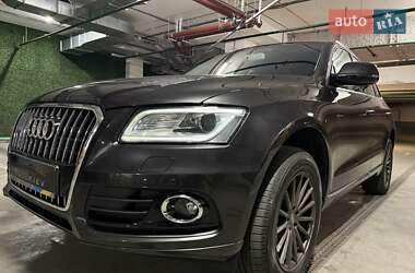 Внедорожник / Кроссовер Audi Q5 2017 в 