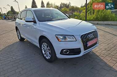 Внедорожник / Кроссовер Audi Q5 2015 в 