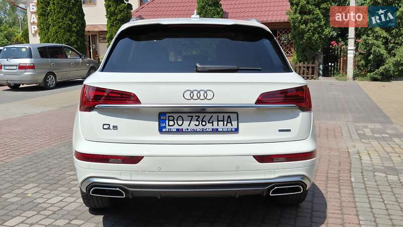 Позашляховик / Кросовер Audi Q5 2022 в Тернополі