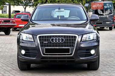 Внедорожник / Кроссовер Audi Q5 2009 в 