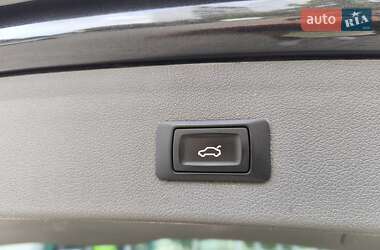 Внедорожник / Кроссовер Audi Q5 2009 в 