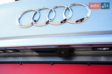 Внедорожник / Кроссовер Audi Q5 2021 в 