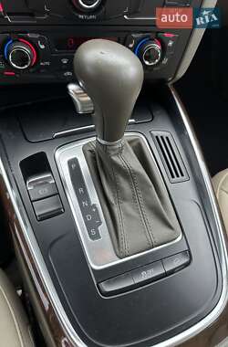 Внедорожник / Кроссовер Audi Q5 2012 в 