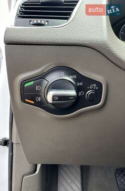 Внедорожник / Кроссовер Audi Q5 2012 в 