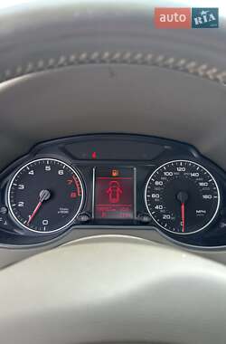 Внедорожник / Кроссовер Audi Q5 2012 в 