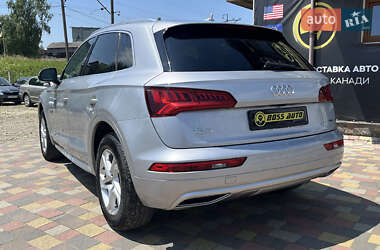 Внедорожник / Кроссовер Audi Q5 2019 в 