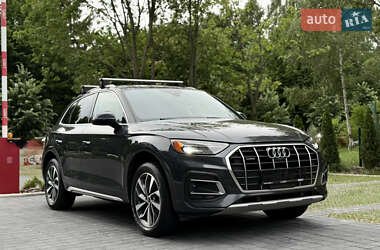 Внедорожник / Кроссовер Audi Q5 2020 в 