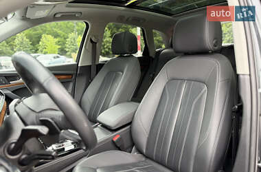Внедорожник / Кроссовер Audi Q5 2020 в 