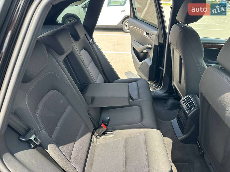 Позашляховик / Кросовер Audi Q5 2011 в Києві