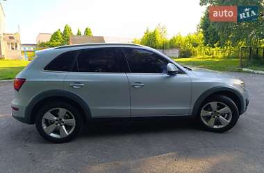Внедорожник / Кроссовер Audi Q5 2014 в 