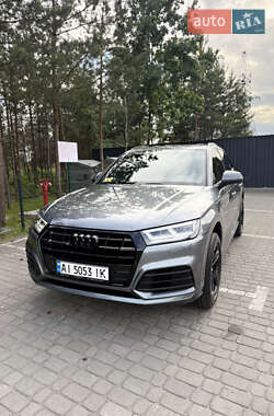 Внедорожник / Кроссовер Audi Q5 2017 в Ирпене
