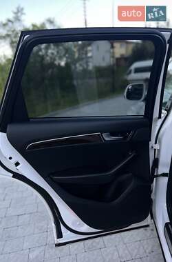 Внедорожник / Кроссовер Audi Q5 2011 в 