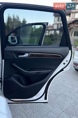 Внедорожник / Кроссовер Audi Q5 2011 в 