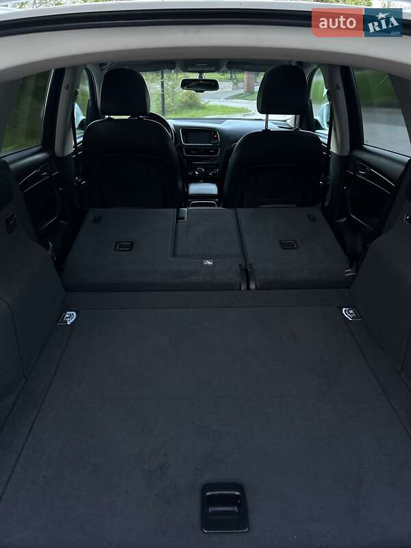Внедорожник / Кроссовер Audi Q5 2011 в Дрогобыче
