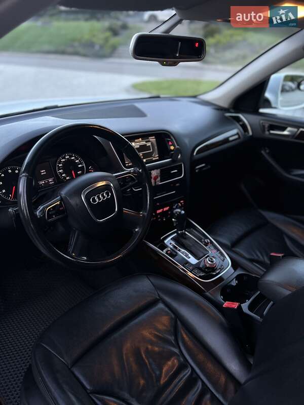 Внедорожник / Кроссовер Audi Q5 2011 в Дрогобыче