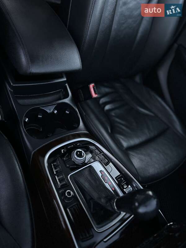 Внедорожник / Кроссовер Audi Q5 2011 в Дрогобыче