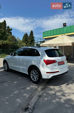 Внедорожник / Кроссовер Audi Q5 2012 в 