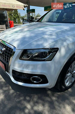 Внедорожник / Кроссовер Audi Q5 2012 в 