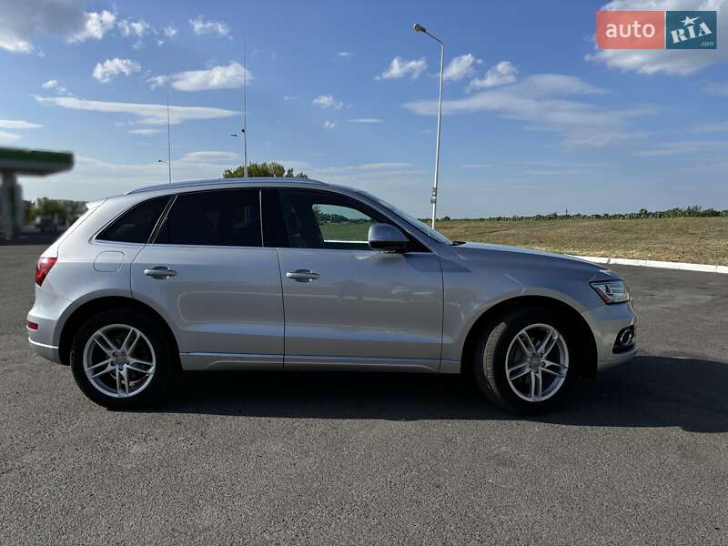 Внедорожник / Кроссовер Audi Q5 2014 в Одессе