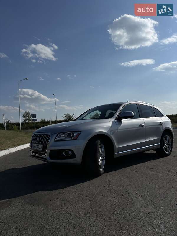 Внедорожник / Кроссовер Audi Q5 2014 в Одессе