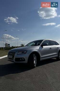 Позашляховик / Кросовер Audi Q5 2014 в 
